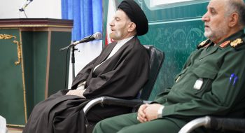 دیدار فرماندهان، کارکنان و بسیجیان با نماینده ولی فقیه در استان و امام جمعه خرمآباد به مناسبت “هفته بسیج”