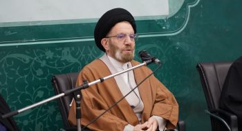 جلسه آموزشی بدو خدمت هیئت امنای مساجد حضرت امام حسن مجتبی علیه السلام ، حضرت امام رضا علیه السلام و حضرت ابوالفضل علیه السلام شهرستان خرم آباد با حضور نماینده ولی فقیه در استان لرستان و امام جمعه خرم آباد برگزار شد.
