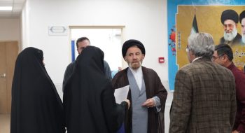 صبح روز دوشنبه ملاقات مردمی، با نماینده ولی فقیه در استان لرستان و امام جمعه خرمآباد در محل دفتر برگزار گردید.
