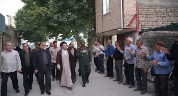 نماینده ولی فقیه در استان لرستان و امام جمعه خرم آباد و جمعی از مسئولین و فرماندهان ارشد نظامی و انتظامی استان لرستان در مراسم ترحیم تعدادی از شهدای حادثه تروریستی ، که توسط رژیم غاصب اسرائیل درجه رفیعی شهادت رسیدهاند، با حضور در مساجد و منازل شهیدان والا مقام، ضمن عرض تسلیت، با خانوادههای داغدار همدردی نمودند.