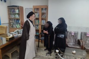 صبح روز دوشنبه ملاقات مردمی، با نماینده ولی فقیه در استان لرستان و امام جمعه خرم‌آباد برگزار گردید.