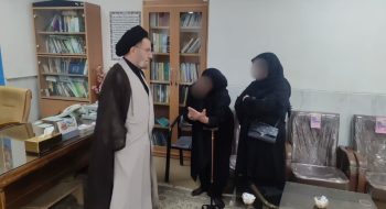 صبح روز دوشنبه ملاقات مردمی، با نماینده ولی فقیه در استان لرستان و امام جمعه خرم‌آباد برگزار گردید.
