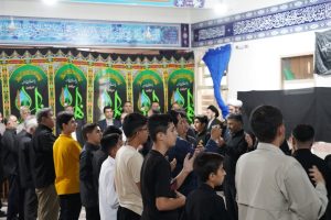  اولین روز مراسم سوگواری بمناسبت ایام عزاداری پنج روز آخر ماه صفر  به میزبانی نماینده ولی فقیه در استان لرستان و امام جمعه خرم آباد، برگزار گردید.
