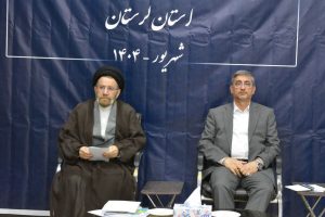 شورای گسترش و هماهنگی فعالیت‌های قرآنی استان لرستان با حضور نماینده ولی فقیه در استان لرستان و امام جمعه خرم آباد برگزار شد.