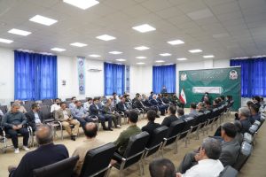 به مناسبت هفته بسیج کارمندان فرماندهان پایگاه‌های مقاومت بسیج کارمندان ادارات کل استان لرستان با نماینده ولی‌فقیه در استان لرستان و امام جمعه خرم‌آباد دیدار و گفت و گو کردند.