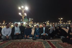 نشست صمیمانه بسیجیان شبکه تربیتی صالحین واساتید شبکه حلقه صالحین استان لرستان با حضور نماینده ولی فقیه در استان لرستان و امام جمعه خرم آباددر جوار بارگاه حضرت علی ابن موسی الرضا علیه السلام برگزار شد.