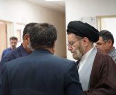 ملاقات مردمی، با حضور نماینده ولی فقیه و امام جمعه خرم‌آباد در محل دفتر برگزار گردید.