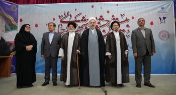  جلسه شورای اداری استان و آیین اختتامیه جشنواره شهید رجایی«ره» با حضور نماینده ولی فقیه در استان لرستان و امام جمعه خرم آباد و جمعی از مسئولین برگزار گردید.