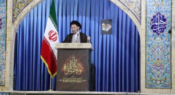 نماز جمعه به امامت نماینده ولی فقیه در لرستان و امام جمعه خرم آباد حضرت حجت‌الاسلام والمسلمین سید احمد رضا شاهرخی در مصلی الغدیر شهرستان خرم آباد برگزار شد .1404/07/11