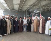 نماینده ولی‌فقیه در استان و امام جمعه خرم‌آباد و جمعی از طلاب حوزه های علمیه استان از مجتمع کشت و صنعت و گردشگری  فارمرز بازدید کردند.