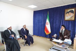 مسئول دفتر نهاد نمایندگی مقام معظم رهبری در دانشگاه علوم پزشکی استان لرستان با نماینده ولی‌فقیه در استان لرستان و امام جمعه خرم‌آباد، دیدار و گفت‌وگو کرد.