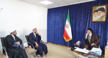 مسئول دفتر نهاد نمایندگی مقام معظم رهبری در دانشگاه علوم پزشکی استان لرستان با نماینده ولیفقیه در استان لرستان و امام جمعه خرمآباد، دیدار و گفتوگو کرد.