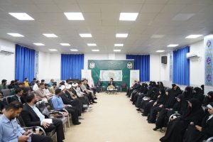  تعدادی از فعالین گروه های جهادی دانشجویی دانشگاه های استان لرستان با نماینده ولی فقیه در استان لرستان و امام جمعه خرم آباد در محل دفتر دیدار کردند.