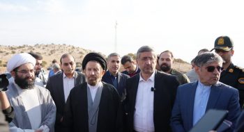 نماینده ولی‌فقیه در استان لرستان و امام جمعه خرم‌آباد، در سفری یک‌روزه وارد شهرستان رومشکان شدند.