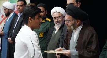  نشست نخبگانی بسیج دانش آموزی سپاه حضرت ابوالفضل علیه السلام استان لرستان با حضور نماینده ولی‌فقیه در استان لرستان و امام‌جمعه خرم‌آباد در کانون ادب خرم آباد برگزار شد.