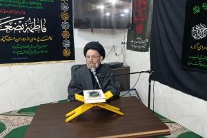 نشست و دیدار صمیمانه روحانیون و طلاب شهرستان پلدختر با نماینده ولی‌فقیه در استان لرستان و امام جمعه خرم‌آباد در محل حوزه علمیه امام رضا علیه السلام این شهرستان برگزار شد.