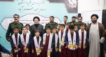 به مناسبت هفته بسیج   فرماندهان ، کارکنان و بسیجیان سپاه حضرت ابوالفضل علیه السلام استان لرستان با  نماینده ولی فقیه در استان لرستان و امام جمعه خرم آباد دیدار کردند.