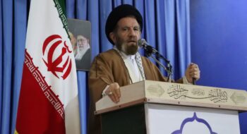 نماز جمعه به امامت نماینده ولی فقیه در لرستان و امام جمعه خرم آباد حضرت حجت‌الاسلام والمسلمین سید احمد رضا شاهرخی در مصلی الغدیر شهرستان خرم آباد برگزار شد .1404/10/26