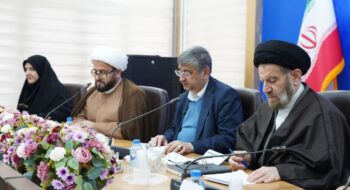 جلسه شورای اقامه نماز استان لرستان با حضور نماینده ولی‌فقیه در استان و امام جمعه خرم‌آباد و استاندار استان لرستان در محل استانداری برگزار شد.