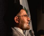 شاهرخی نماینده ولی‌فقیه در استان لرستان و امام جمعه خرم‌آباد با مداحان خرم آباد در مجمع الذاکرین بسیج مداحان ، دیدار صمیمانه ای داشتند.