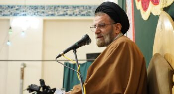 مراسم جشن نیمه شعبان و ولادت با سعادت حضرت مهدی عجل الله ، با حضور نماینده ولی فقیه در استان لرستان و امام جمعه خرم آباد در مسجد صاحب الزمان عجل الله خرم آباد برگزار شد.