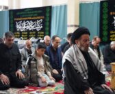محفل قرآنی «زندگی با آیه‌ها» به مناسبت ماه مبارک رمضان، همراه با اقامه نماز جماعت ظهر و عصر به امامت  نماینده ولی فقیه در استان لرستان و امام جمعه خرم آباد در مسجد حضرت صاحب الزمان عجل الله خرم آباد برگزار شد.