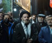 اجتماع باشکوه عزاداران امام شهید و بیعت با آیت الله سید مجتبی خامنه ای مدظله العالی در جایگاه میدان امام خمینی (ره) با حضور نماینده ولی فقیه در استان لرستان و امام جمعه خرم آباد