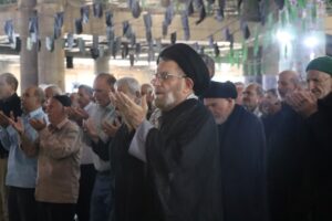 نماز جمعه به امامت نماینده ولی فقیه در لرستان و امام جمعه خرم آباد حضرت حجت‌الاسلام والمسلمین سید احمد رضا شاهرخی در مصلی الغدیر شهرستان خرم آباد برگزار شد .1405/05/02