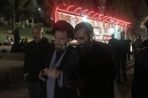 بازدیدنماینده ولی فقیه در استان لرستان و امام جمعه خرم آباد از موکب پذیرایی انصارالزهرا سلام الله علیها محوطه پارک شریعتی انجام شد.