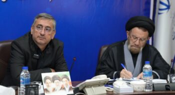 کمیته هماهنگی دومین کنگره شهدای لرستان با حضور نماینده ولی فقیه در استان لرستان و امام جمعه خرم آباد و اعضای شورای سیاست گذاری کنگره برگزار گردید.