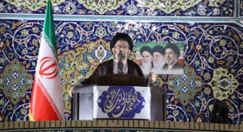 نماز جمعه به امامت نماینده ولی فقیه در لرستان و امام جمعه خرم آباد حضرت حجت‌الاسلام والمسلمین سید احمد رضا شاهرخی در مصلی الغدیر شهرستان خرم آباد برگزار شد .1405/05/23